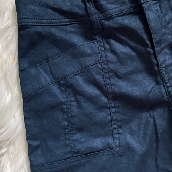 ANTHROPOLOGIE Level 99 High Rise Wide Leg Slant Pkt Ankle Pant Navy/Marine — 28 - Picture 2 of 8